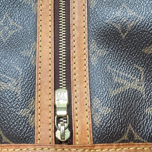 Louis Vuitton Bosphore Messenger PM Crossbody Bag monogram - Picture 14 of 15